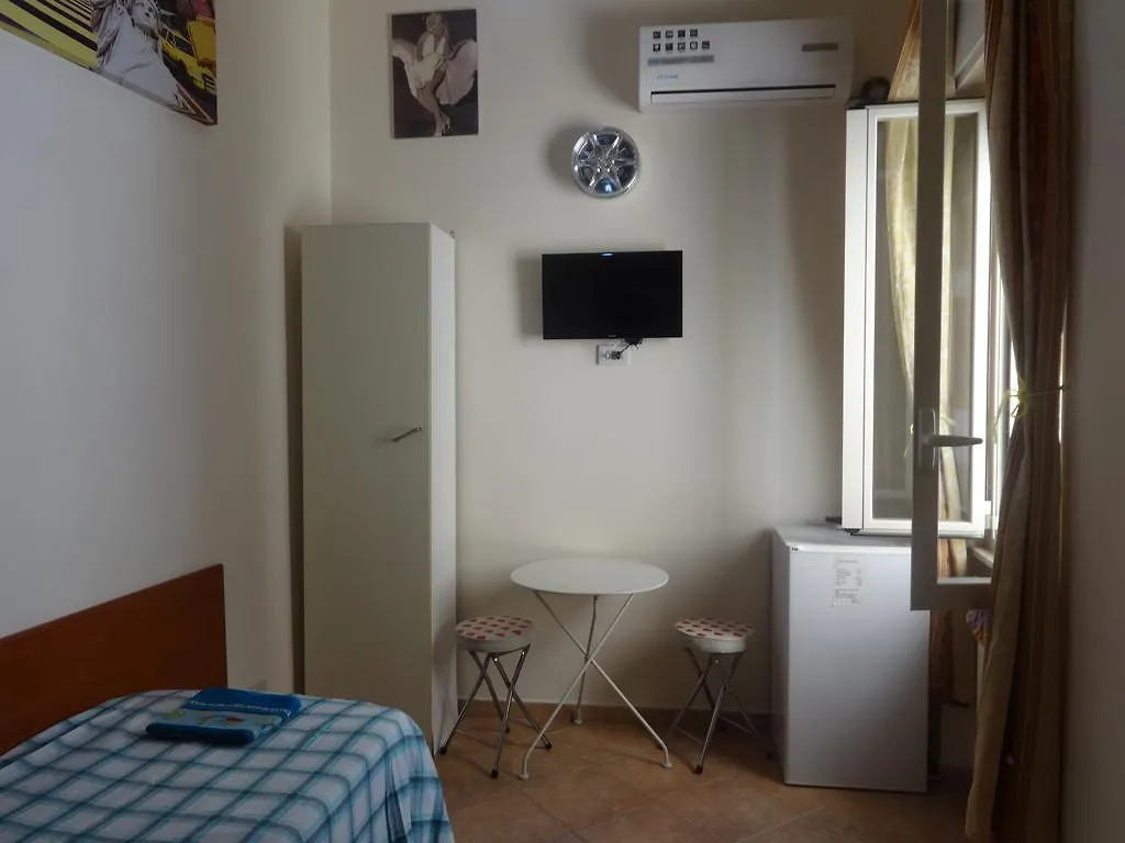 B&B Twins Rome 0*,